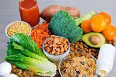懷孕期間如何科學控制飲食，保障寶寶健康發育？